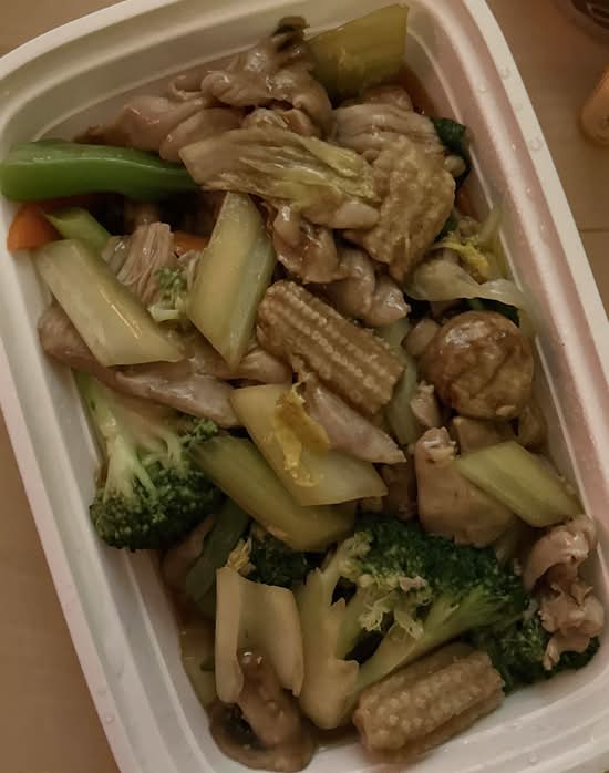 85. Chicken with Mixed Vegetable 雜菜雞片